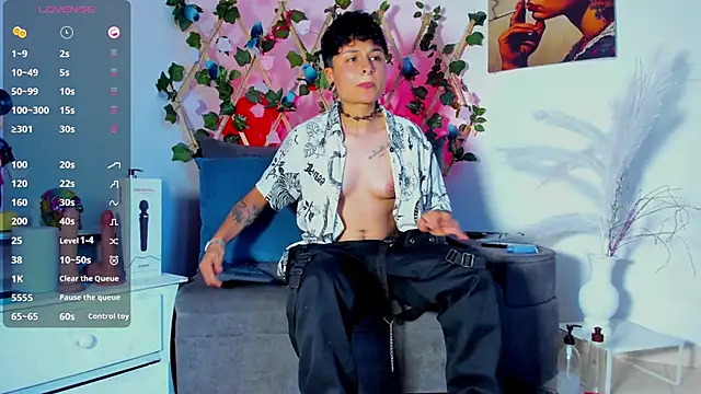 ZuryRamirez  online show from 16, 2, 2025