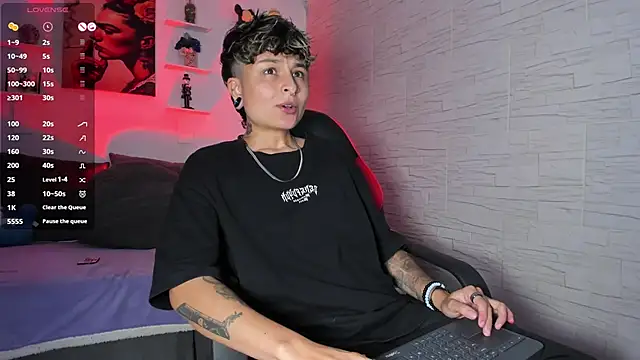 ZuryRamirez  online show from 8, 11, 2025