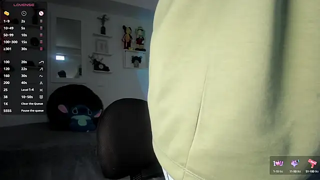 ZuryRamirez  online show from 14, 9, 2025