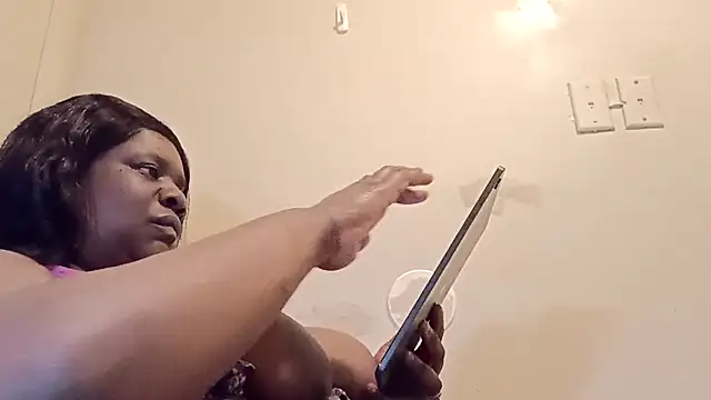 whitwhit86 online show from 17, 9, 2025