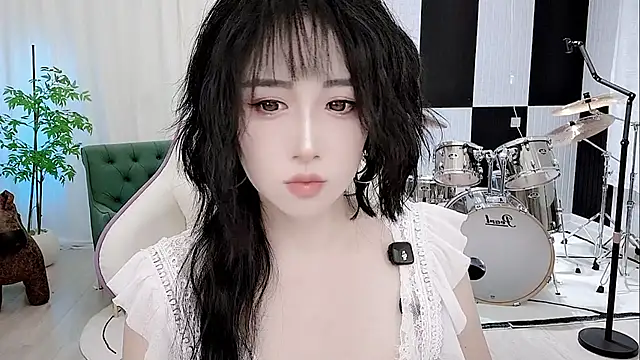 Vaness-a online show from 10, 9, 2025