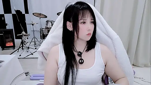 Vaness-a online show from 11, 4, 2026