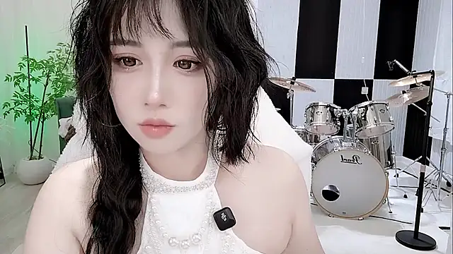 Vaness-a online show from 5, 10, 2025