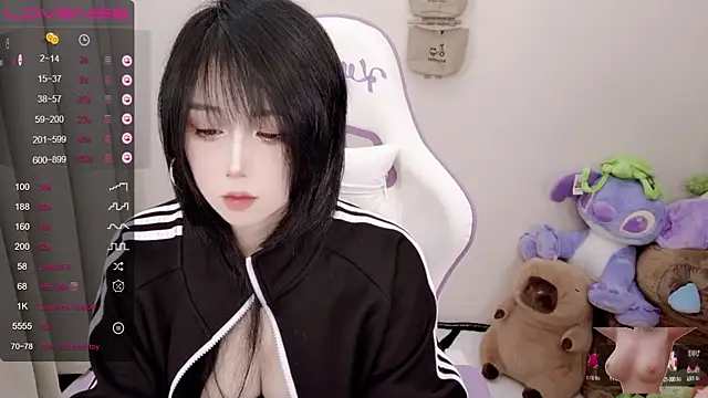 Vaness-a online show from 3, 3, 2025