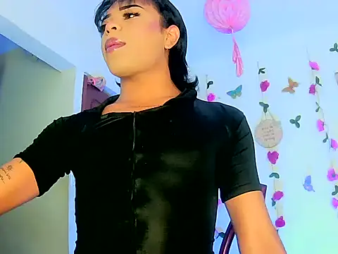 Cristina Dam online show from 6, 12, 2024