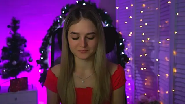 DeboraLarson online show from 14, 12, 2025