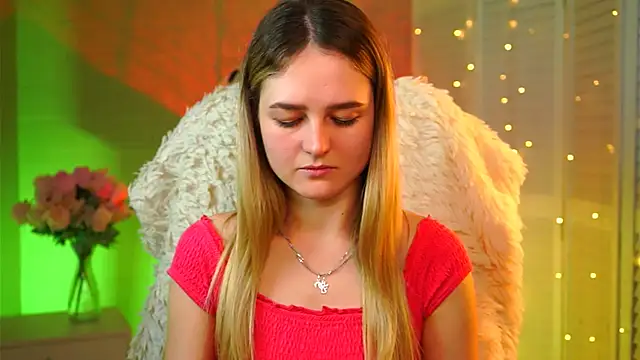 Snapshot of DeboraLarson chatting on 5, 2, 2026 DeboraLarson online show from 5, 2, 2026