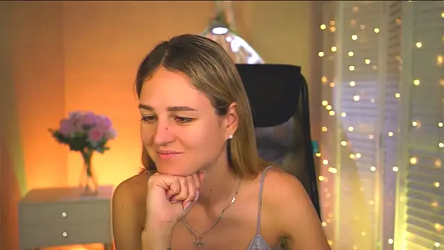 DeboraLarson online show from 8, 7, 2026