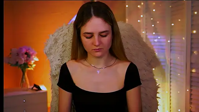 Snapshot of DeboraLarson chatting on 22, 2, 2026 DeboraLarson online show from 22, 2, 2026