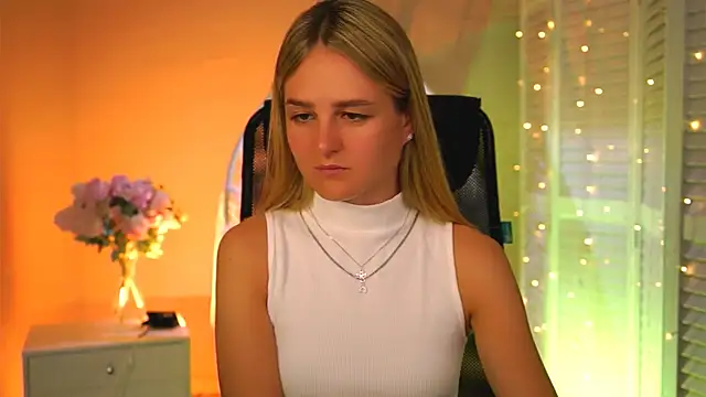 DeboraLarson online show from 1, 4, 2026