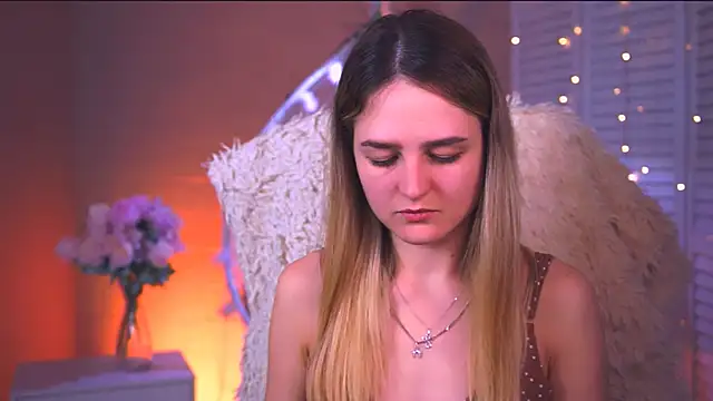 Snapshot of DeboraLarson chatting on 20, 2, 2026 DeboraLarson online show from 20, 2, 2026