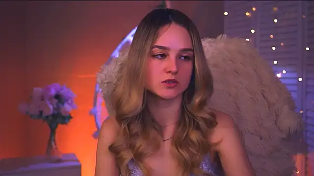 Snapshot of DeboraLarson chatting on 21, 2, 2026 DeboraLarson online show from 21, 2, 2026