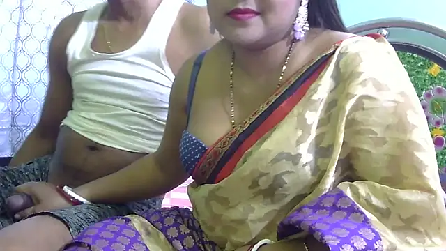 Snapshot of Couple_For_You18 chatting on 19, 1, 2026 Couple For You18 online show from 19, 1, 2026