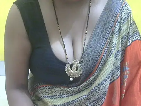 HOT-SEEMAA online show from 6, 6, 2026