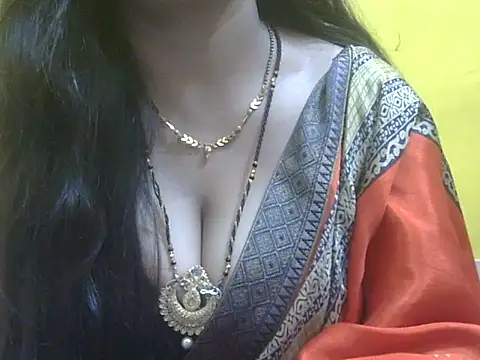 HOT-SEEMAA online show from 31, 5, 2026