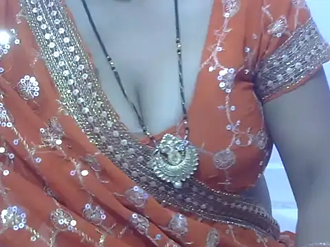 HOT-SEEMAA online show from 3, 5, 2026