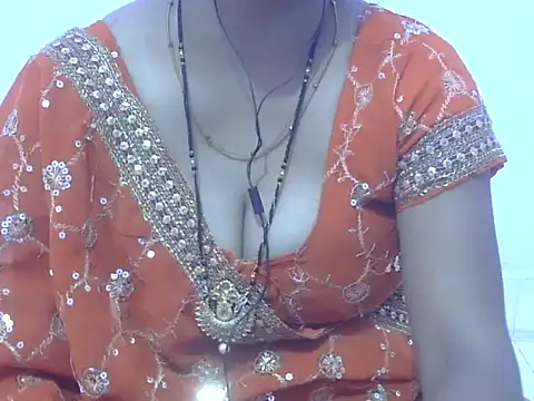 HOT-SEEMAA online show from 3, 5, 2026