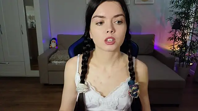 likeamoss online show from 3, 5, 2026