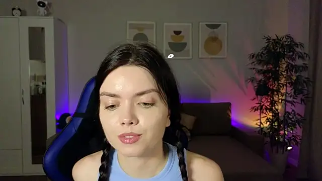 likeamoss online show from 4, 5, 2026