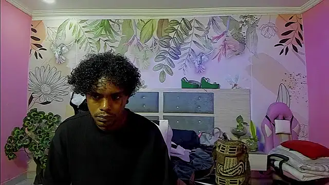 Snapshot of bigblackhotx1 chatting on 18, 1, 2026 bigblackhotx1 online show from 18, 1, 2026