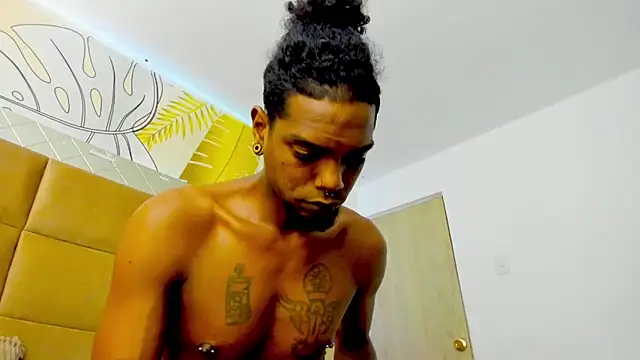 bigblackhotx1 online show from 13, 9, 2025