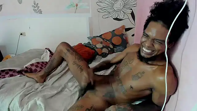 Snapshot of bigblackhotx1 chatting on 11, 7, 2026 bigblackhotx1 online show from 11, 7, 2026