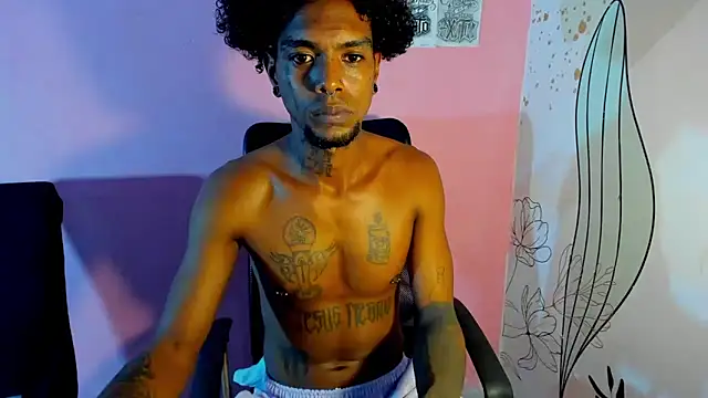 bigblackhotx1 online show from 4, 4, 2026