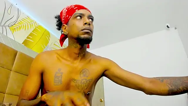 bigblackhotx1 online show from 17, 9, 2025