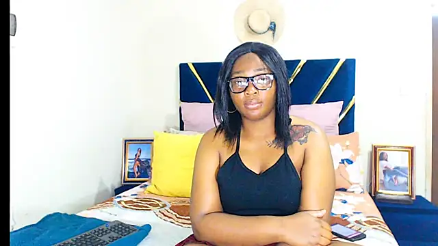 veronica1xxx online show from 18, 9, 2025