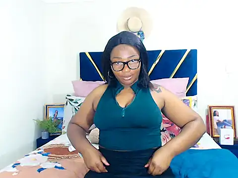 veronica1xxx online show from 17, 10, 2025