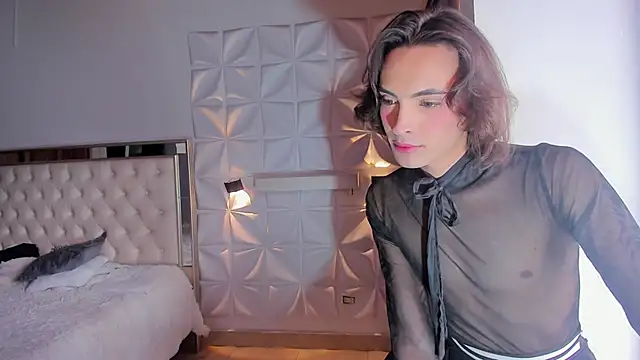 miss Ari online show from 24, 11, 2025