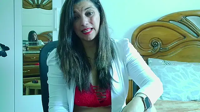 Snapshot of Julie_Boronat26 chatting on 27, 2, 2026 Julie Boronat26 online show from 27, 2, 2026