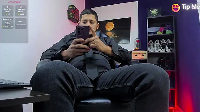 Marcos garcias online show from 2, 6, 2026
