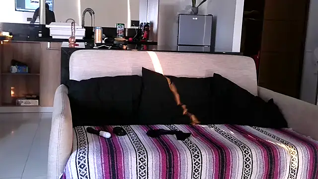 loveattack online show from 19, 12, 2024