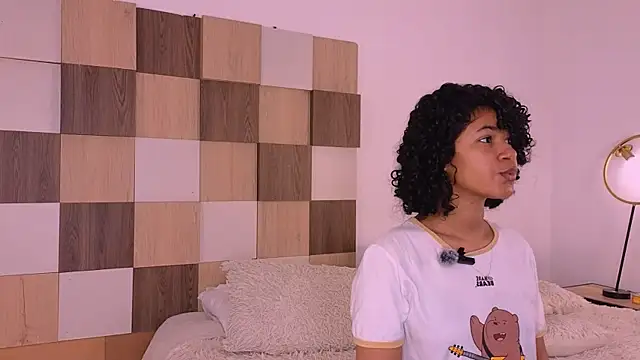 Adele Carter  online show from 2, 12, 2025