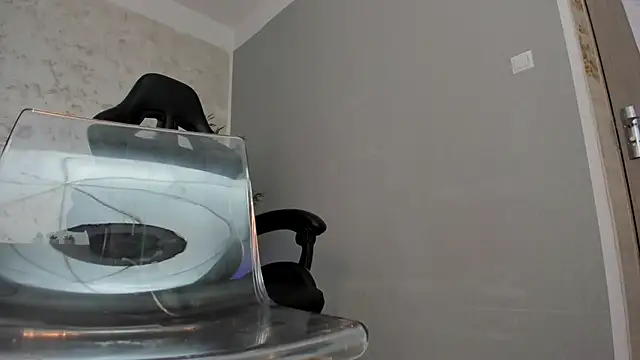 Ivy belle online show from 15, 3, 2025