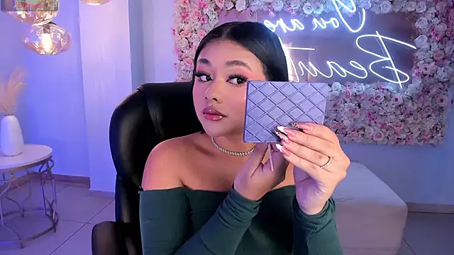 GabriellaLee online show from 23, 9, 2025