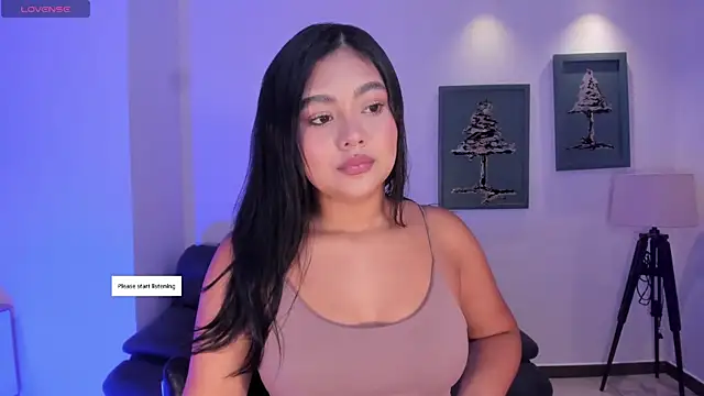 Snapshot of GabriellaLee chatting on 3, 7, 2026 GabriellaLee online show from 3, 7, 2026