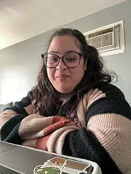 tillymarie34 online show from 9, 3, 2025