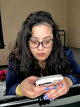 tillymarie34 online show from 18, 11, 2025