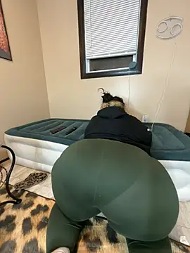 tillymarie34 online show from 9, 4, 2026