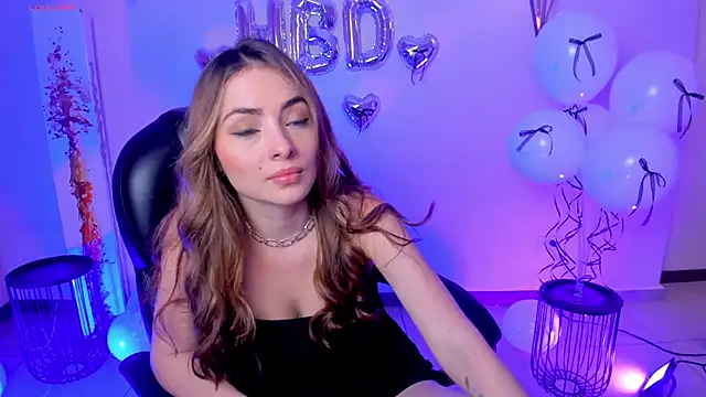 Snapshot of StacyWoods chatting on 1, 3, 2025 StacyWoods online show from 1, 3, 2025