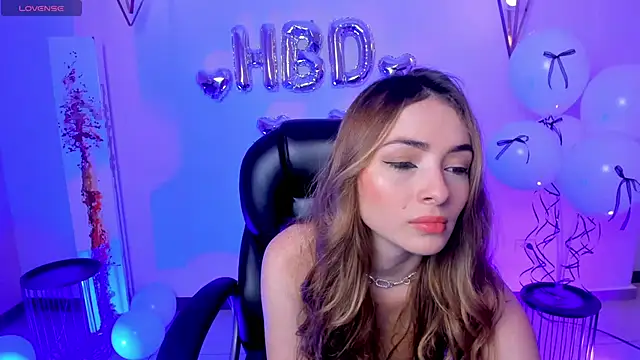 Snapshot of StacyWoods chatting on 1, 3, 2025 StacyWoods online show from 1, 3, 2025