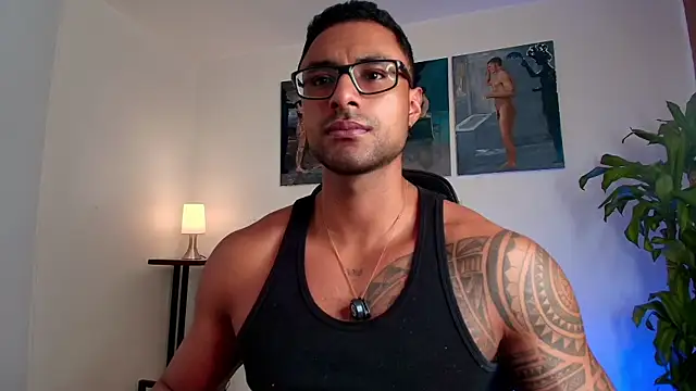 LiamGarcia1 online show from 7, 4, 2026