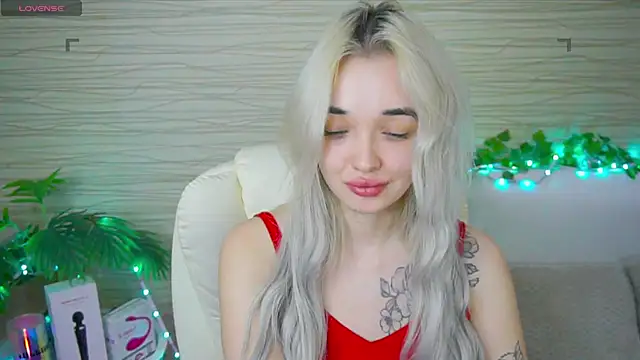 Ashley S online show from 2, 3, 2025