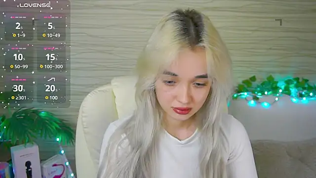 Ashley S online show from 3, 3, 2025