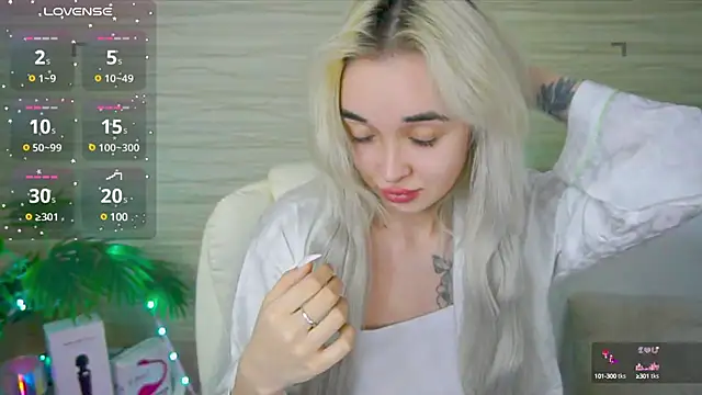 Ashley S online show from 27, 2, 2025