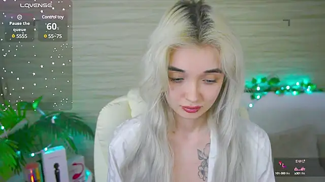 Ashley S online show from 8, 3, 2025