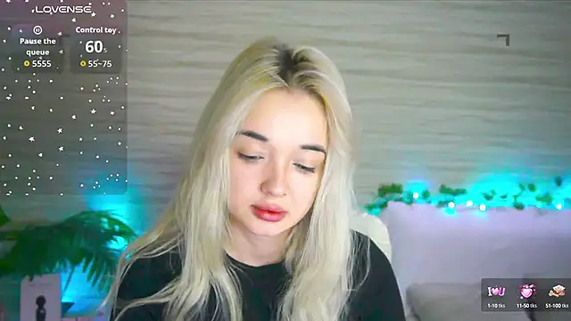 Ashley S online show from 18, 9, 2025