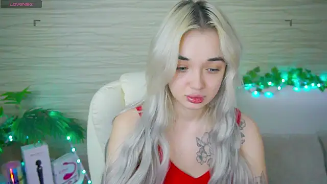 Ashley S online show from 2, 3, 2025